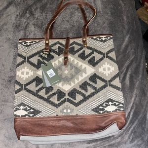 Myra Pure Tote Bag